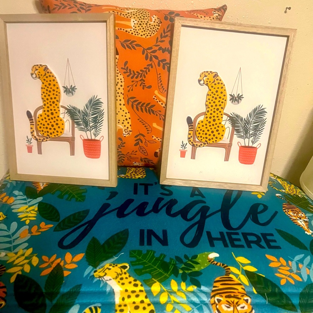 New jungle theme set / doormat / decorative pillow/ pictures cheetah theme
